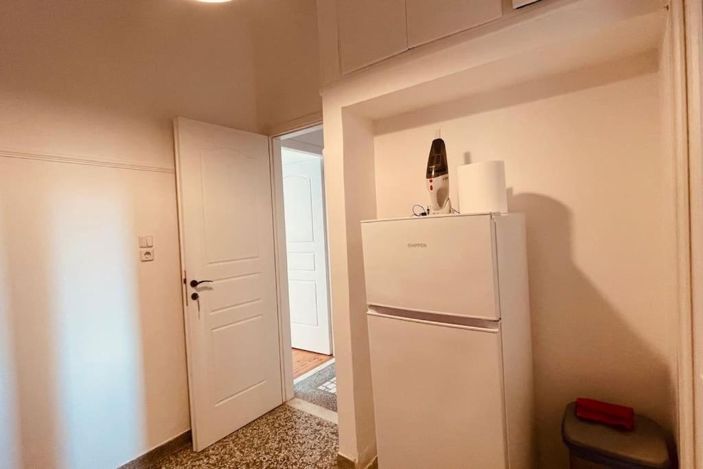 Daisy Apartment 15 Min To Acropolis Αθήνα Εξωτερικό φωτογραφία