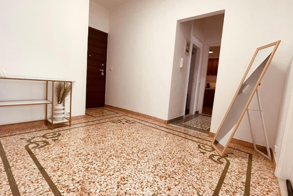 Daisy Apartment 15 Min To Acropolis Αθήνα Εξωτερικό φωτογραφία