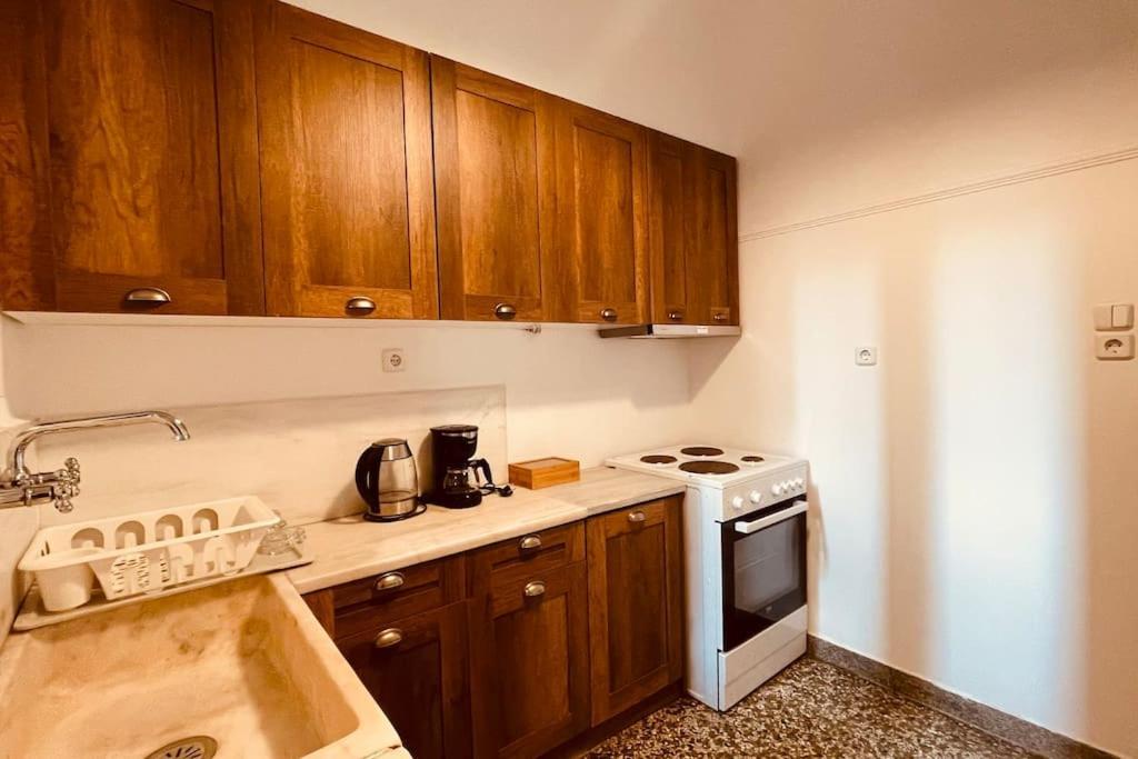 Daisy Apartment 15 Min To Acropolis Αθήνα Εξωτερικό φωτογραφία